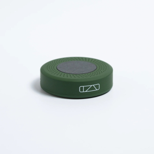 The Juice Green, MagSafe Power Bank, 4000 mAh, magnetic, wireless | Kaze
